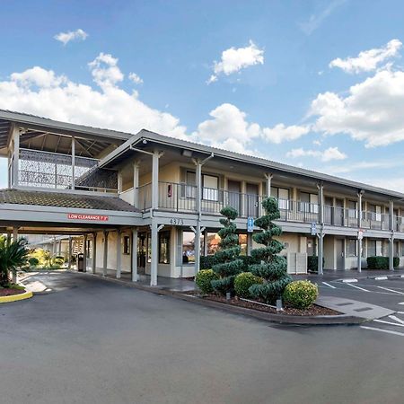 Best Western Cordelia Inn Bagian luar foto