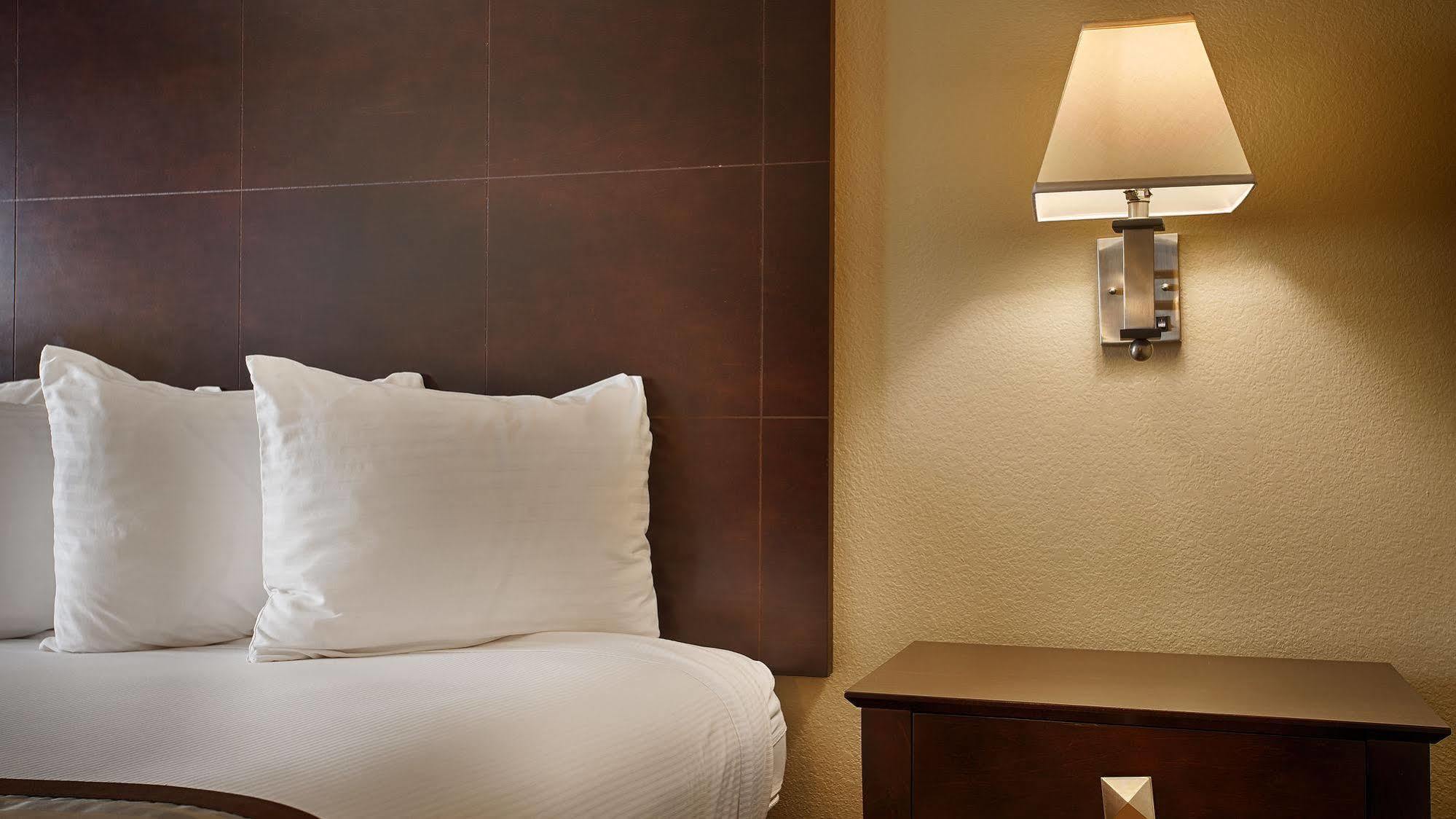 Best Western Cordelia Inn Bagian luar foto